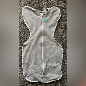 Love to Dream Grey Swaddle Sz. Small (8-13 lb.)
